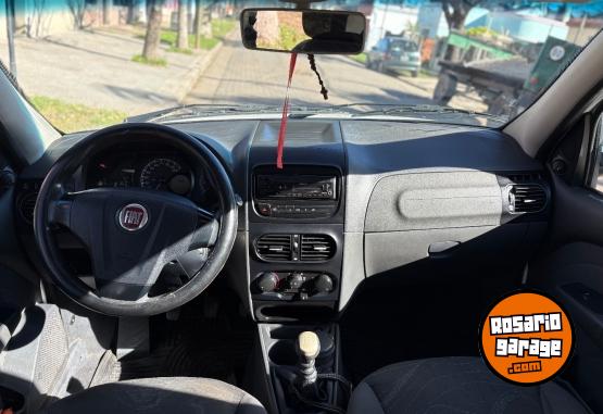 Autos - Fiat Siena 2014 Nafta 146000Km - En Venta