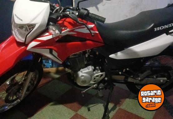 Motos - Honda XR 2023 Nafta 10300Km - En Venta