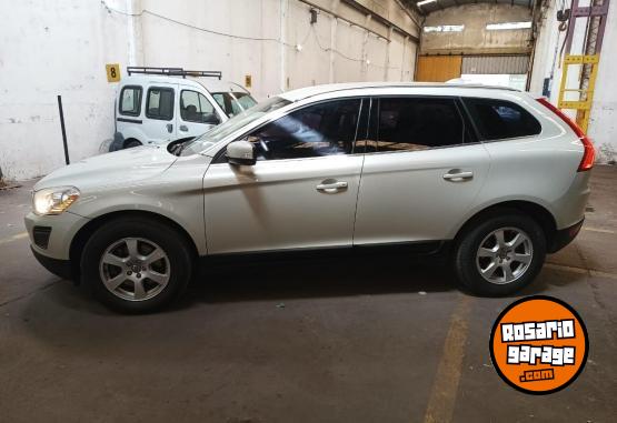 Camionetas - Volvo XC60 T 5 2013 Nafta 120000Km - En Venta