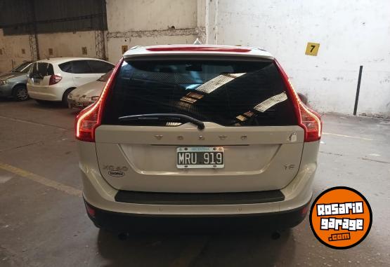 Camionetas - Volvo XC60 T 5 2013 Nafta 120000Km - En Venta