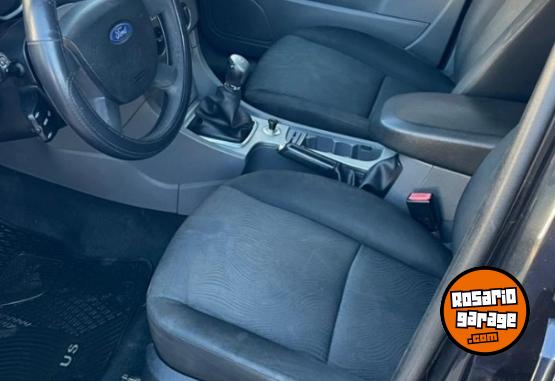 Autos - Ford Focus 2012 Nafta 185000Km - En Venta