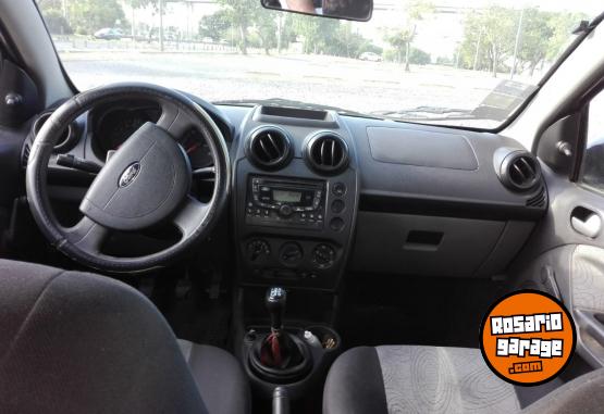 Autos - Ford FIESTA AMBIENTE 1.6 SE 2008 Nafta 220000Km - En Venta