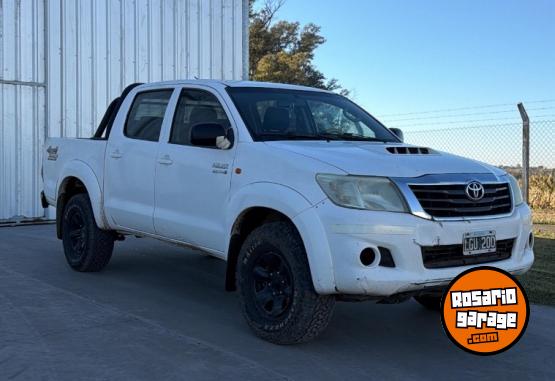 Camionetas - Toyota HILUX 3.0 SR 4x4 MT 2012 Diesel 420000Km - En Venta