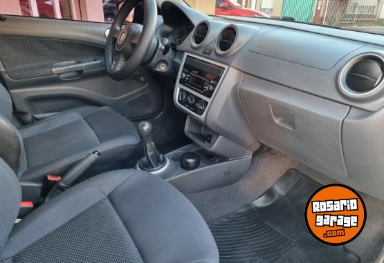 Autos - Volkswagen Gol trend pk1 1.6 5p 2014 Nafta 148000Km - En Venta