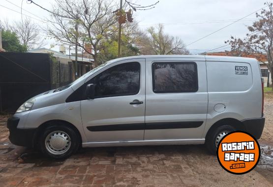Utilitarios - Peugeot Expert 2008 Diesel 318000Km - En Venta