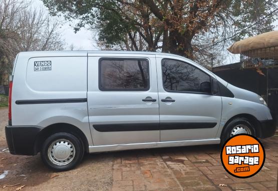 Utilitarios - Peugeot Expert 2008 Diesel 318000Km - En Venta