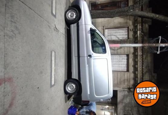 Utilitarios - Peugeot Partner 1.9 Diesel 2005 Diesel 271000Km - En Venta