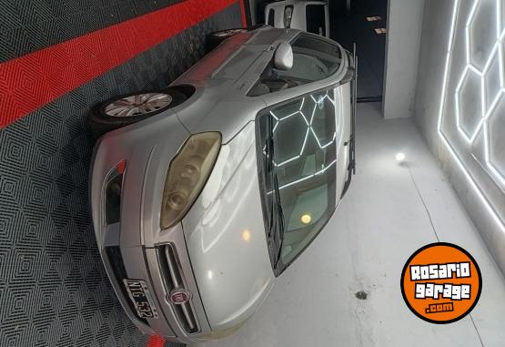 Autos - Fiat Idea atractive 1.4 2014 GNC 180000Km - En Venta