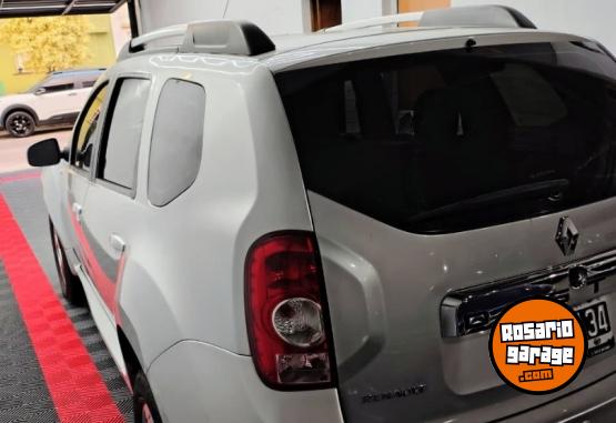 Camionetas - Renault Duster Luxe nav 2.0 2015 Nafta 105000Km - En Venta