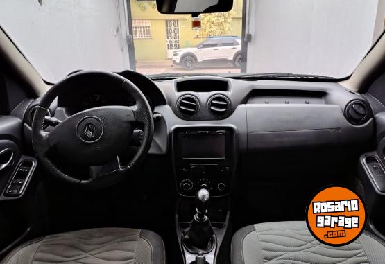 Camionetas - Renault Duster Luxe nav 2.0 2015 Nafta 105000Km - En Venta