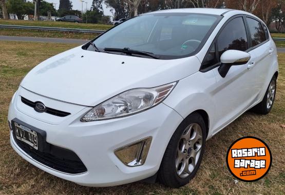 Autos - Ford FIESTA KINETIC TITANIUM 2012 Nafta 126000Km - En Venta