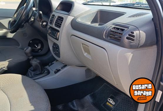Autos - Renault Clío Yahoo 2007 Nafta 170000Km - En Venta