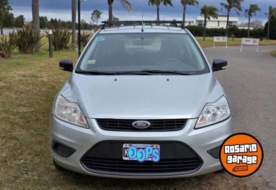 Autos - Ford Focus 2011 GNC 135000Km - En Venta