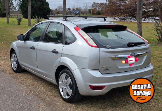 Autos - Ford Focus 2011 GNC 135000Km - En Venta