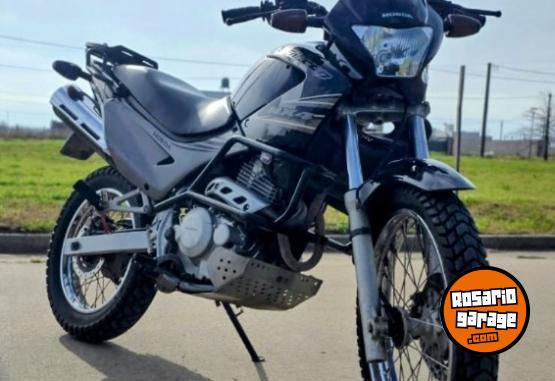 Motos - Honda Falcón nx400 2012 Nafta 42900Km - En Venta