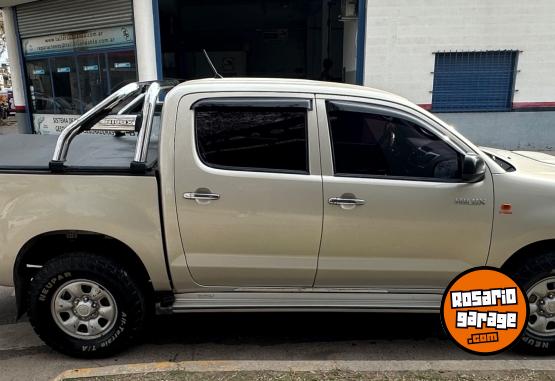 Camionetas - Toyota Hilux 2013 Diesel 130000Km - En Venta