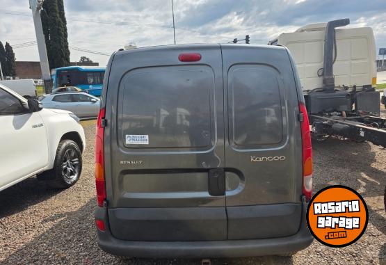 Utilitarios - Renault Kangoo 2017 GNC 100000Km - En Venta