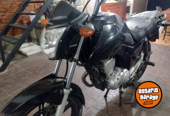 Motos - Honda New titan 2018 Nafta 35000Km - En Venta