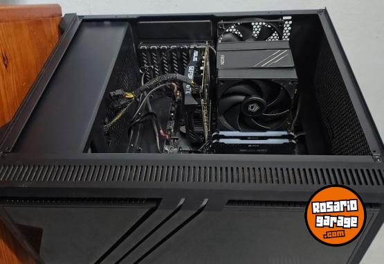Informática - PC gamer/diseño I9 10900 32GB de ram - En Venta