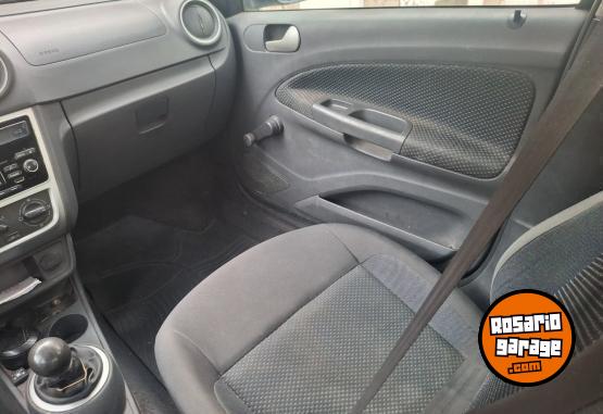 Autos - Volkswagen voyage 2015 Nafta 230000Km - En Venta