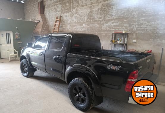 Camionetas - Toyota Hilux srv 2011 Diesel 290000Km - En Venta