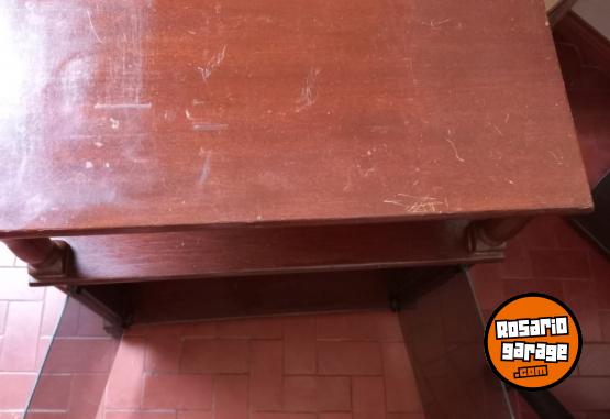 Hogar - Mesa de cedro - En Venta