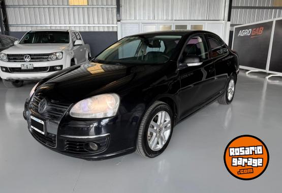 Autos - Volkswagen Vento Luxury 2011 Nafta 183000Km - En Venta