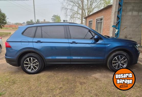 Autos - Volkswagen Tiguan Allspace 2021 Nafta 101000Km - En Venta