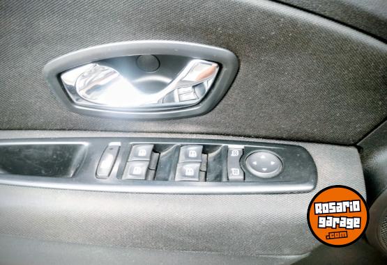 Autos - Renault Fluence confort 2013 Nafta 153000Km - En Venta