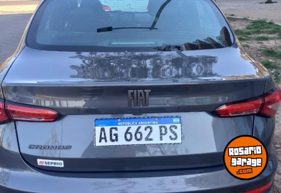 Autos - Fiat Cronos Drive 1.3 GSE BZ 2024 Nafta 52000Km - En Venta