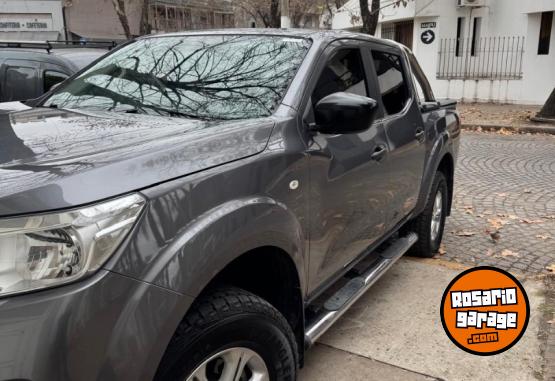 Autos - Nissan Frontier SE Plus 2018 Diesel 73000Km - En Venta