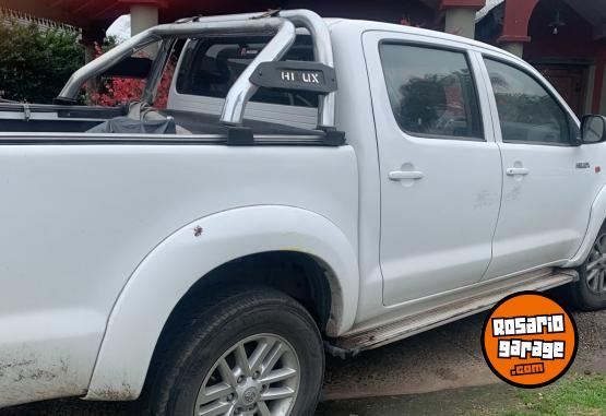 Camionetas - Toyota Hilux 2014 Diesel 180000Km - En Venta