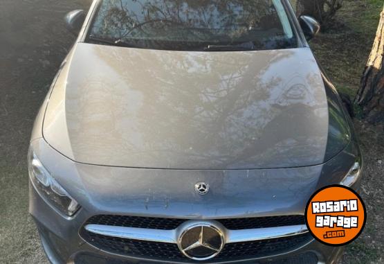 Autos - Mercedes Benz A200 2020 Nafta 71000Km - En Venta