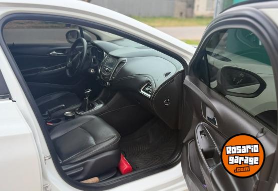 Autos - Chevrolet CRUZE LT 2018 Nafta 130000Km - En Venta