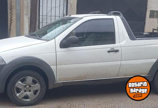 Utilitarios - Fiat Strada 2018 Nafta 86000Km - En Venta