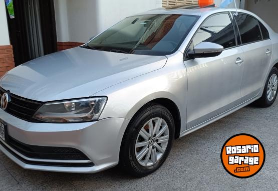 Autos - Volkswagen Vento 2015 Nafta 140000Km - En Venta
