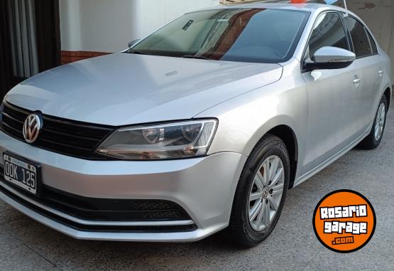 Autos - Volkswagen Vento 2015 Nafta 140000Km - En Venta