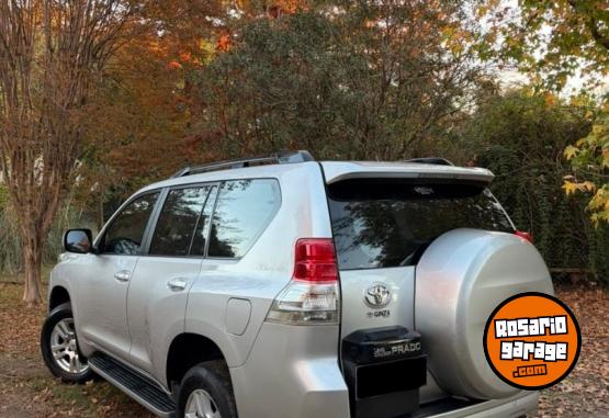 Camionetas - Toyota Prado Land Cruiser 2010 Nafta 323000Km - En Venta