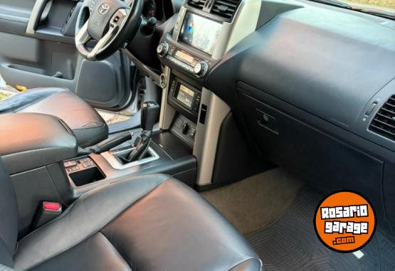 Camionetas - Toyota Prado Land Cruiser 2010 Nafta 323000Km - En Venta