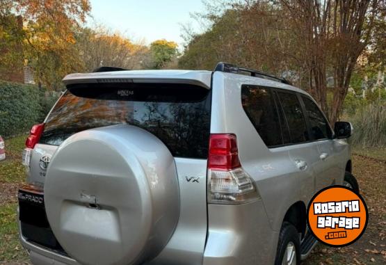 Camionetas - Toyota Prado Land Cruiser 2010 Nafta 323000Km - En Venta