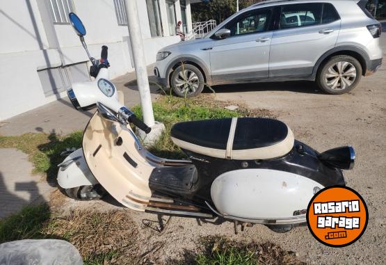 Motos - Zanella Mod 150 2015 Nafta 10000Km - En Venta