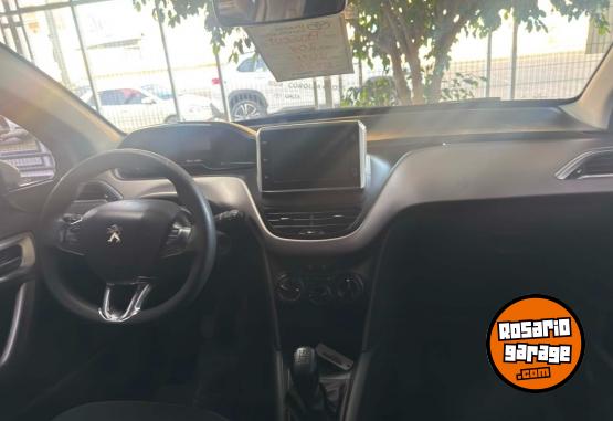 Autos - Peugeot 208 Allure 1.6 2018 Nafta 124210Km - En Venta