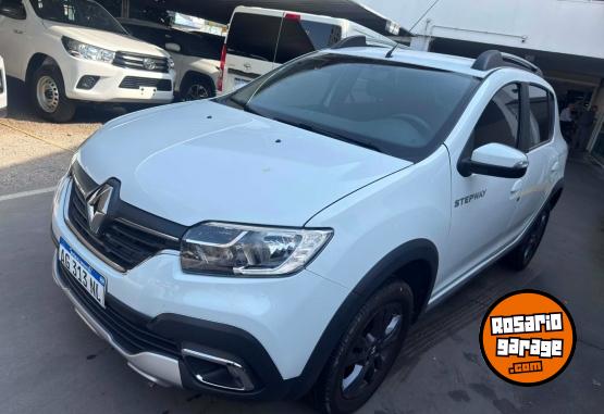 Autos - Renault Stepway Intens 1.6 2023 Nafta 26104Km - En Venta