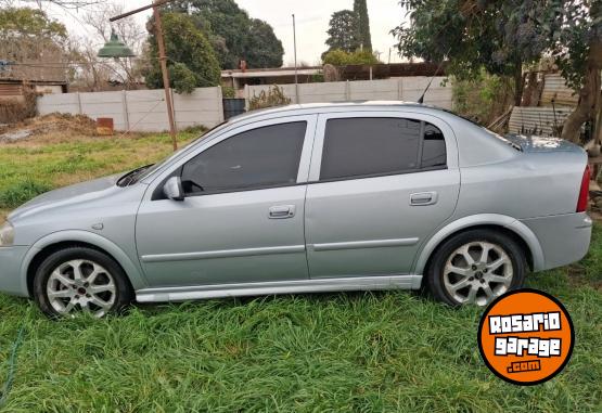 Autos - Chevrolet Astra 2011 GNC 257618Km - En Venta