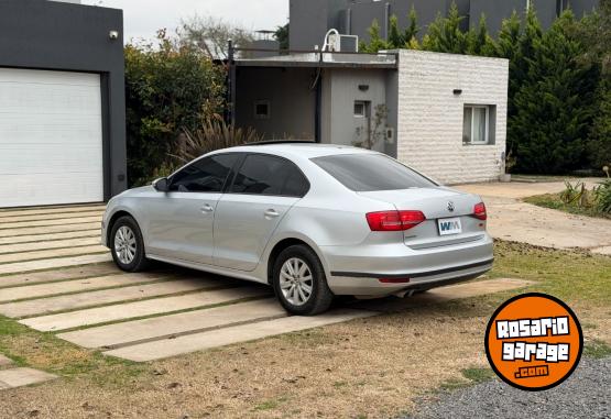 Autos - Volkswagen Vento 2015 GNC 175000Km - En Venta
