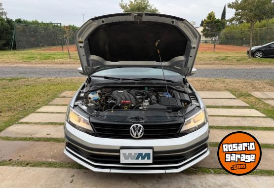Autos - Volkswagen Vento 2015 GNC 175000Km - En Venta