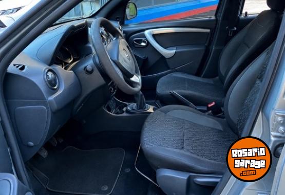Camionetas - Renault duster oroch 1.6 dinamiq 2017 Nafta 149000Km - En Venta