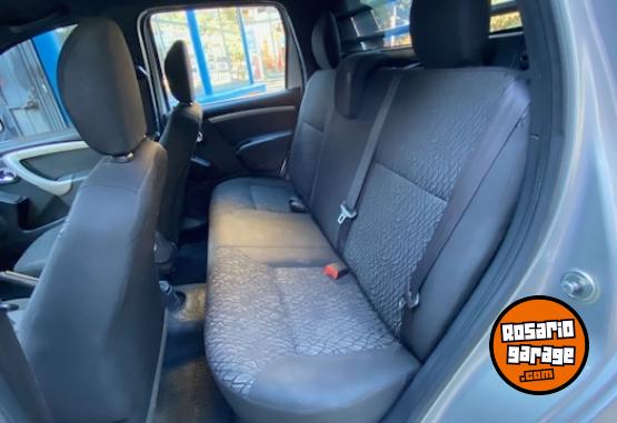 Camionetas - Renault duster oroch 1.6 dinamiq 2017 Nafta 149000Km - En Venta