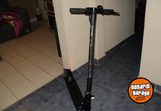 Otros - MONOPATIN ELECTRICO BLACK POWER R32M - En Venta