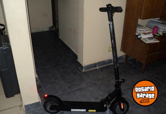 Otros - MONOPATIN ELECTRICO BLACK POWER R32M - En Venta